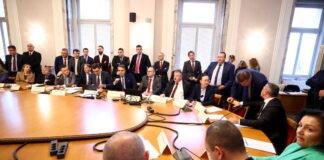 Управляващите отхвърлиха исканията на опозицията за осигурителната тежест и извънредни плащания на пенсионерите