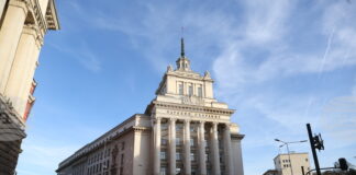 Бюджетната комисия разглежда днес законопроекта за държавния бюджет на второ четене