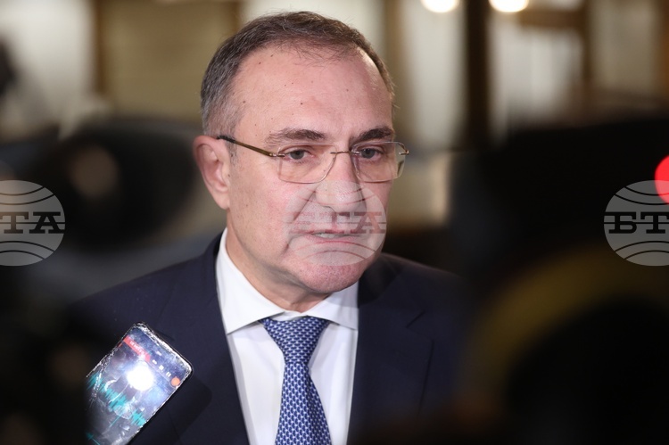 Според министъра на труда и социалната политика Борислав Гуцанов държавата