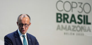 Действията по отношение на климата трябва да бъдат заедно с индустрията, смята германският канцлер Мерц