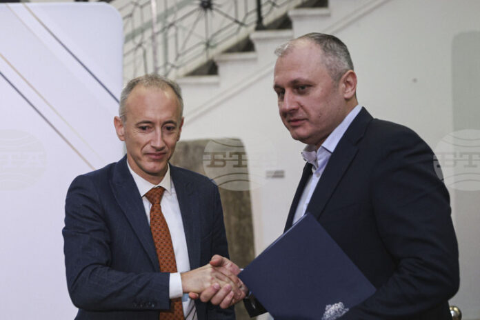 Днес инициирахме първия разговор за влиянието на социалните мрежи върху Днес инициирахме първия разговор за влиянието на социалните мрежи върху децата, каза министър Красимир Вълчев на дискусия по темата