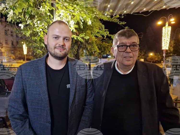 СподелиОбщина Велико Търново представя документални филми свързани с аудиовизуалния спектакъл