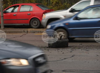 Един човек е загинал, а 25 са ранени при 18 тежки катастрофи в страната през изминалото денонощие