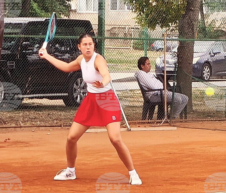 Елизара Янева отпадна драматично на втория кръг на турнира на