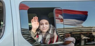 една година от рухването на козирката на жп гарата в Нови Сад