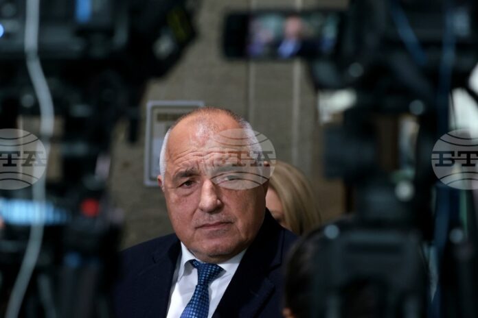 ГЕРБ предлага 120 лева коледни добавки за пенсионерите с пенсии ГЕРБ предлага 120 лева коледни добавки за пенсионерите с пенсии до прага на бедност