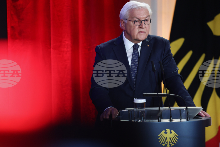 СподелиДнес германският президент Франк Валтер Щайнмайер изрази своето уважение към италианските