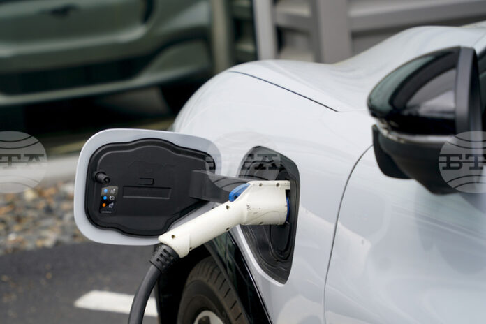 Глобалните продажби на електромобили нарастват с 23 на сто през октомври, отчита пазарно проучване