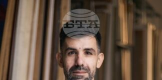 Художествена галерия – Казанлък отчита ръст на посещенията с над 20 процента през настоящата година, каза директорът д-р Пламен Петров