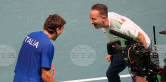 Италия достигна полуфиналите за Купа "Дейвис"