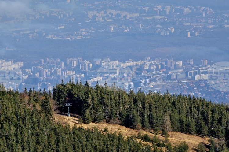 СподелиВ района на Северна Витоша се издирва жена съобщиха от