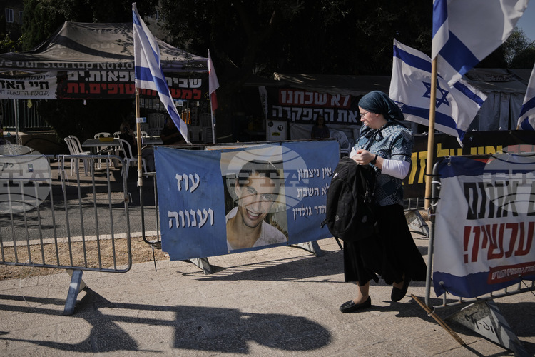 СподелиИзраел обяви че Червеният кръст е получил от палестинската радикална