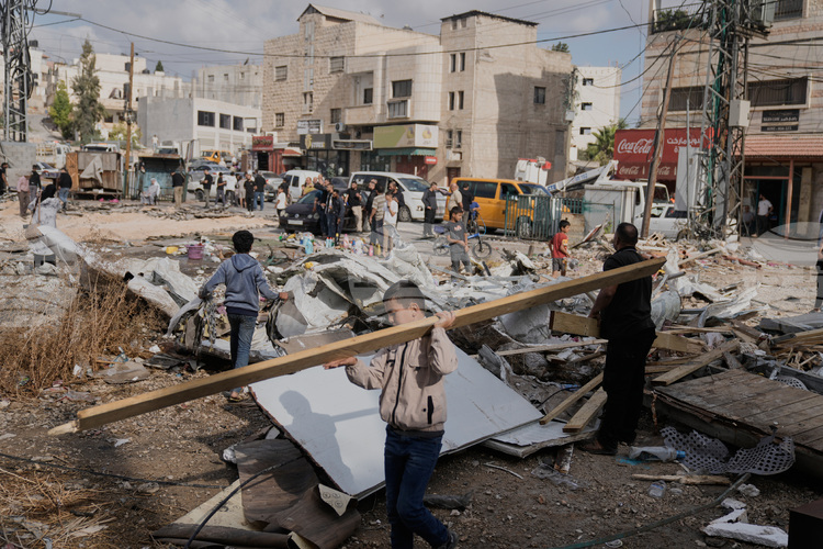 СподелиИзраелската армия съобщи днес че е убила двама младежи които