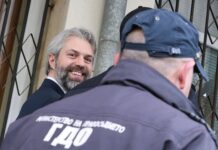 „Убеден съм, че истината ще излезе наяве“: Варненският кмет се прибра при семейството си (ОБЗОР) Благомир Коцев