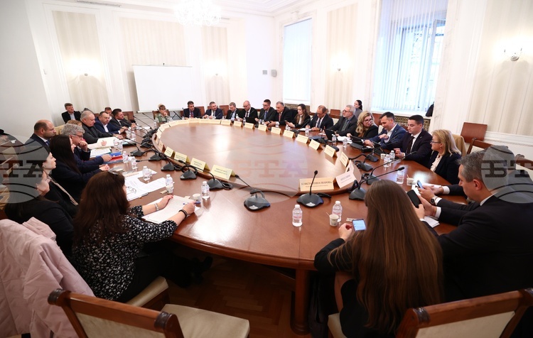 СподелиПарламентарната комисия по околната среда и водите отхвърли проект за