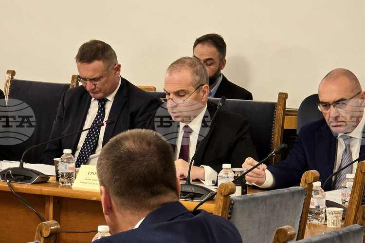 Комисията по транспорт и съобщения одобри на първо четене Законопроекта за държавния бюджет на Република България за 2026 г.