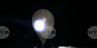 Летището на Вилнюс е затворено заради появата на балони с контрабанда