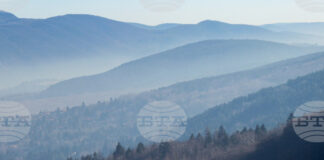 Лоши са условията за туризъм в планините, има мъгла и силен вятър, казаха от Планинската спасителна служба на БЧК