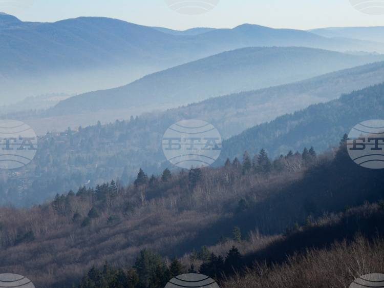 Условията за туризъм в планините са неблагоприятни наличие на мъгла