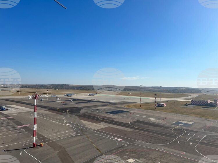 СподелиМеждународното летище Евгений Дога в Кишинев е стартирало процедура за