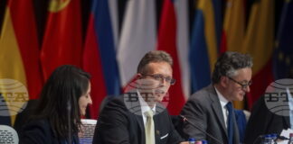 МТИ: Унгарските семейства ще разполагат с допълнителни над 100 000 форинта месечно след освобождаване на майките от данъка върху доходите