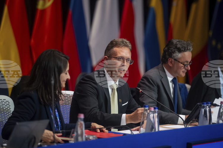 СподелиСпоред унгарския министър на културата и иновациите Балаж Ханко освобождаването