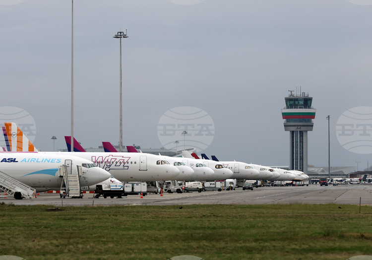 На летище Васил Левски в София не се наблюдават затруднения