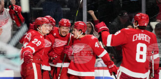 Нейт Даниелсън записа първите си точки в НХЛ и Детройт Ред Уингс победи Сиатъл Кракен