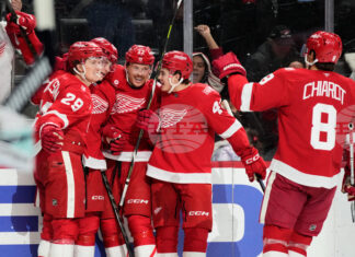 Нейт Даниелсън записа първите си точки в НХЛ и Детройт Ред Уингс победи Сиатъл Кракен Нейт Даниелсън записа първите си точки в НХЛ и Детройт Ред Уингс победи Сиатъл Кракен