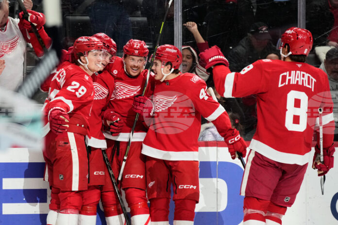 Нейт Даниелсън записа първите си точки в НХЛ и Детройт Нейт Даниелсън записа първите си точки в НХЛ и Детройт Ред Уингс победи Сиатъл Кракен