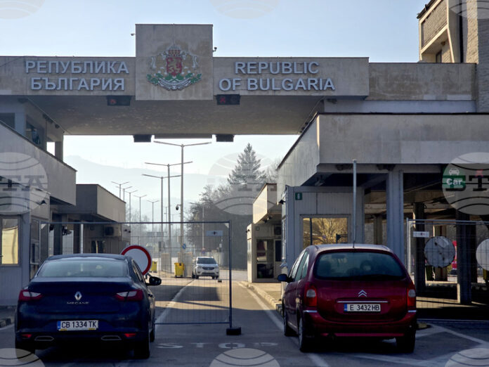 Нормален е трафикът на граничните пунктове и преходи в страната, съобщава "Гранична полиция"