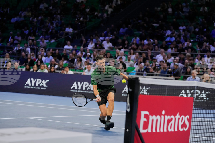 СподелиНовак Джокович победи Нуно Боржеш от Португалия и за първи