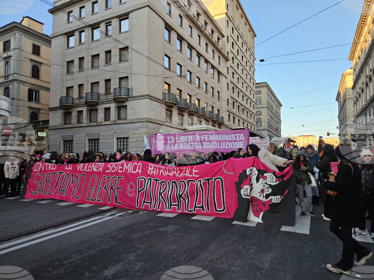 Пренапишете този текст като използвате собствените си думи и се