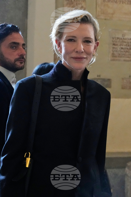 СподелиПо време на аудиенция във Ватикана в събота папа Лъв