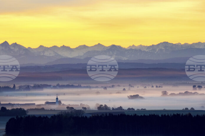 Петима германски алпинисти загинаха, след като бяха затрупани от лавина в Италианските Алпи