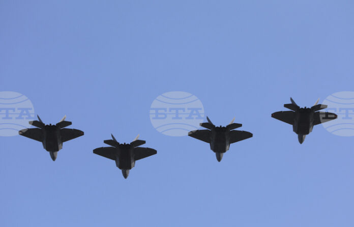 Португалия иска американските и европейските производители на изтребители да се конкурират при бъдеща сделка