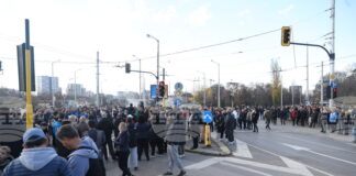 Протестът при столичния мост "Чавдар" заради зоните за паркиране в София приключи, движението е възстановено