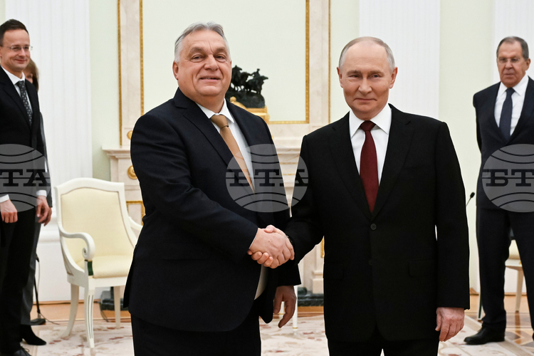 Той добави че Унгария продължава да получава и петрол от