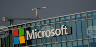 "Майкрософт" инвестира над 15 милиарда долара в ОАЕ и си гарантира лицензи за износ на чипове за изкуствен интелект от американското правителство