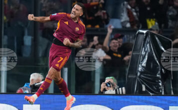 Рома оглави класирането в Серия А след домакинска победа срещу Удинезе