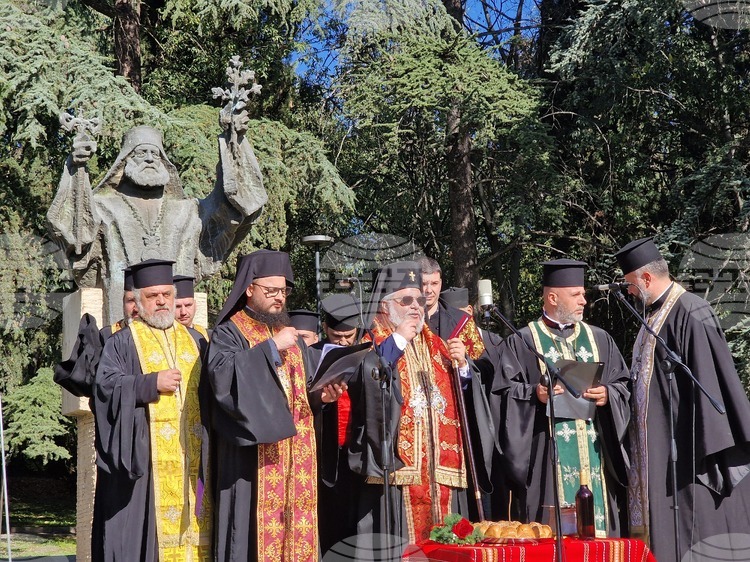 СподелиДенят на народните будители бе отпразнуван в Стара Загора с