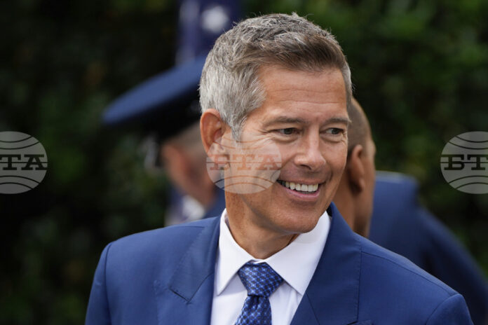 САЩ може да затворят въздушното си пространство, ако спирането на работа на правителството застраши безопасността