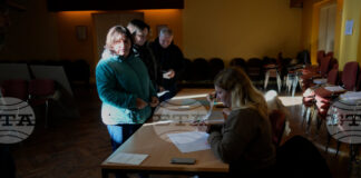 Словения гласува на референдум, който позволява на терминално болни пациенти да сложат край на живота си