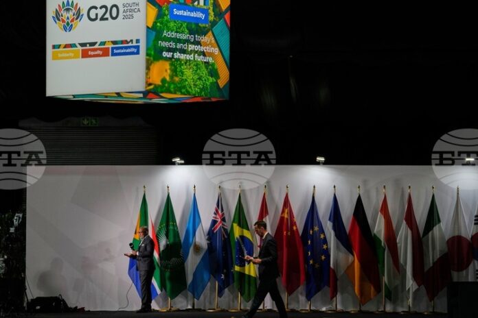 Срещата на високо равнище на Г-20 започва, помрачена от бойкота Срещата на високо равнище на Г-20 започва, помрачена от бойкота на САЩ и напрежението в Украйна