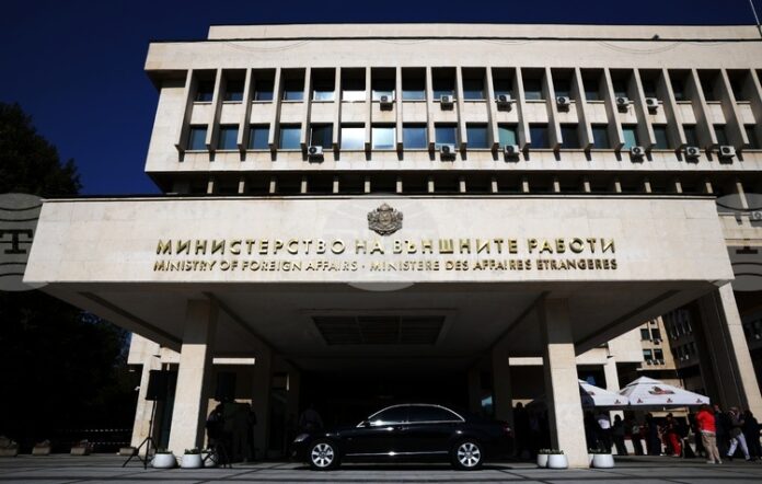 Стабилно е състоянието на българин, ранен при инцидент в Косово, Стабилно е състоянието на българин, ранен при инцидент в Косово, съобщиха от Министерството на външните работи