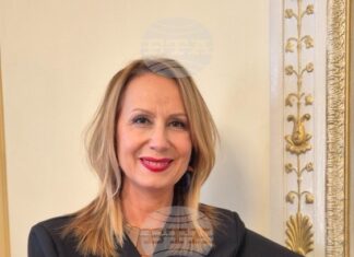 Даниела Грозева: Стремежът ни е да променим начина, по който се правят сделки с имоти в България Стремежът ни е да сме обединители на бранша и да променим начина, по който се правят сделки с имоти в България, каза за БТА новоизбраният председател на НСНИ Даниела Грозева