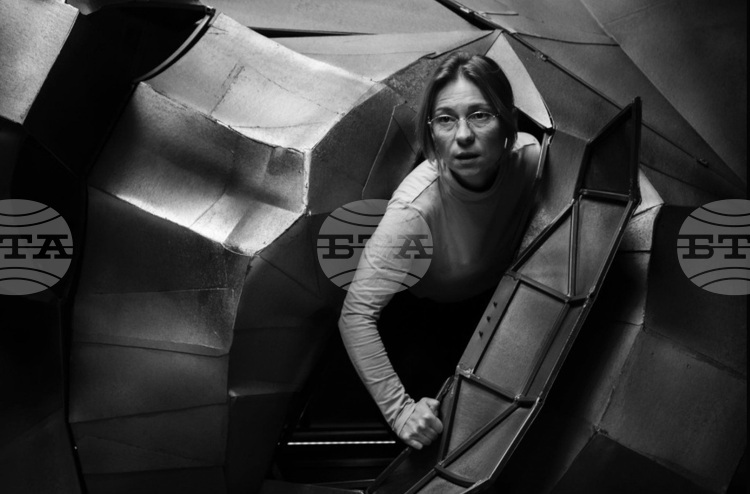 СподелиДнес на сцената на Държавен куклен театър в Стара Загора