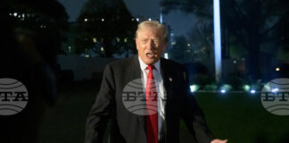 Тръмп заплаши, че ще глоби авиационните диспечери, които не се явят на работа