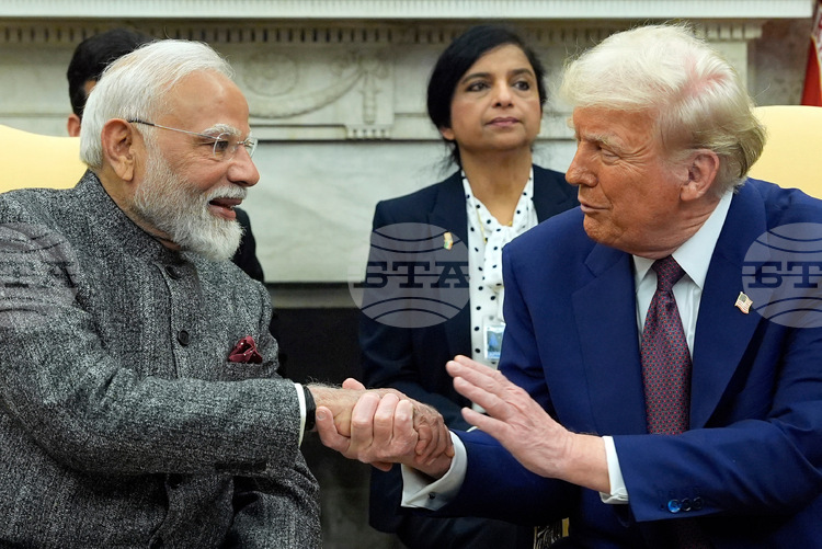 СподелиДоналд Тръмп президент на САЩ обяви днес че преговорите му