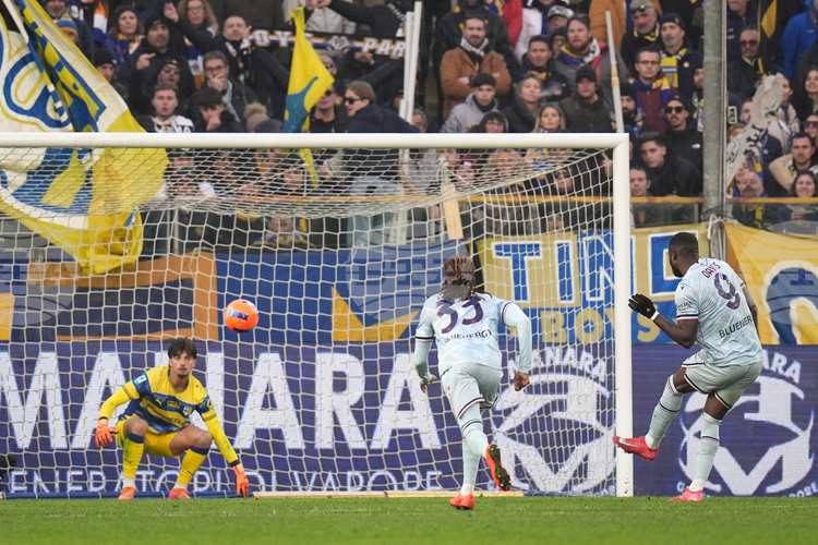 Удинезе постигна победа с 2 0 при визитата си на Парма